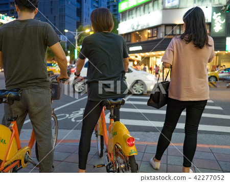 台北單車族 台北單車族 42277052