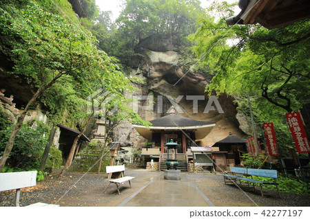 秩父第三十一佛教寺廟的主要大廳 -  Kannonin 42277197