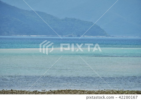 Beach 42280167