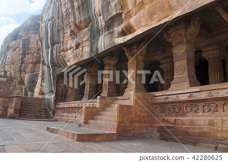Cave 3: Entrance. Pillared verandah, Badami Caves 42280625
