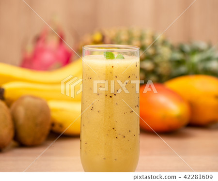 Taiwan Summer Hot Water Bottle Tropical Fruit Juice Tropical fruit juice 42281609