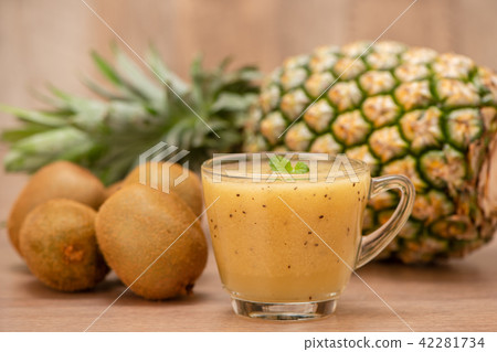 Taiwan Summer Hot Water Bottle Tropical Fruit Juice Tropical fruit juice 42281734