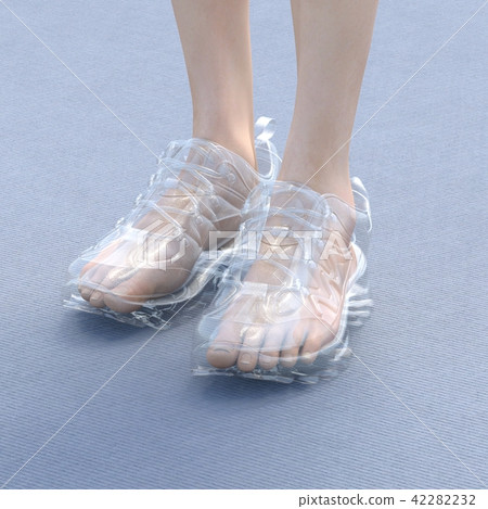 Women's foot sneaker inside perspective perming3DCG real illustration material Women's foot sneaker inside perspective perming3DCG real illustration material 42282232