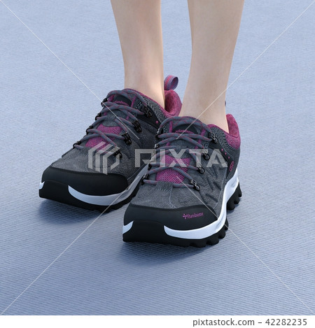 女性的腳運動鞋內透視perming3DCG真實插圖素材 42282235