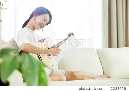 單身歌手的日常愛好 42285656