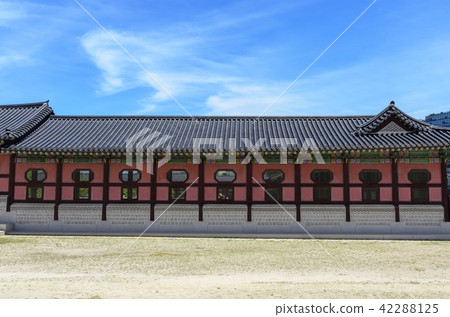 Gyeongbokgung Palace, Jongno-gu, Seoul 42288125