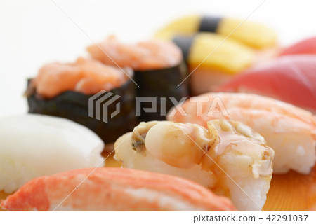 Delicious sushi 42291037