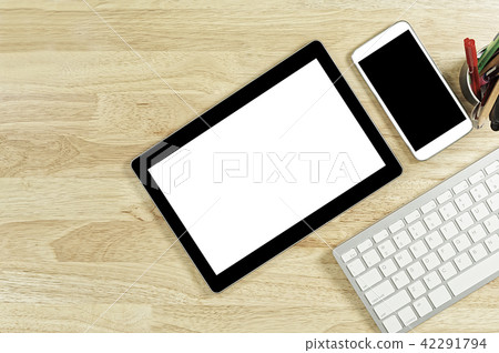 blank screen smartphones and tablet PC on desktop blank screen smartphones and tablet PC on desktop 42291794