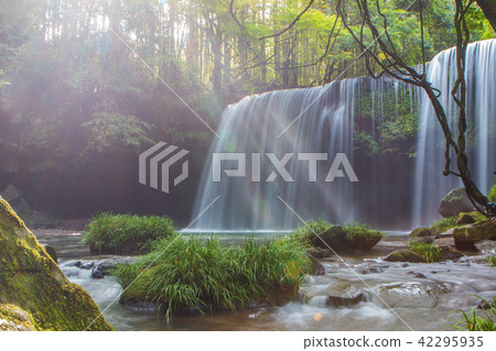 Nabe Fall of Falls Nabe Fall of Falls 42295935
