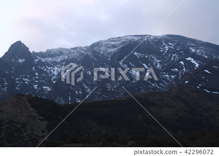 Mt. Takakake climbing Mt. Aso mountain peak 42296072