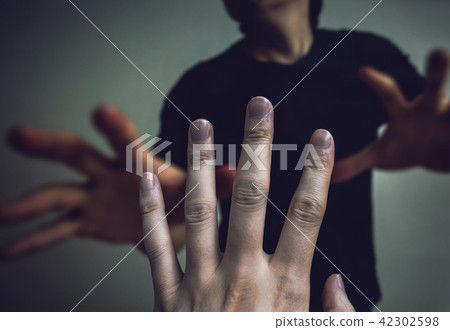 打 42302598