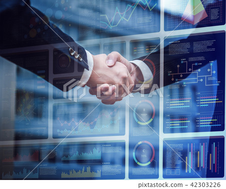 握手。 42303226