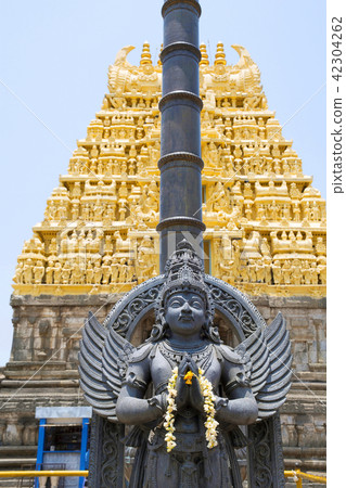 Garuda, Chennakesava temple, Belur, Karnataka Garuda, Chennakesava temple, Belur, Karnataka 42304262