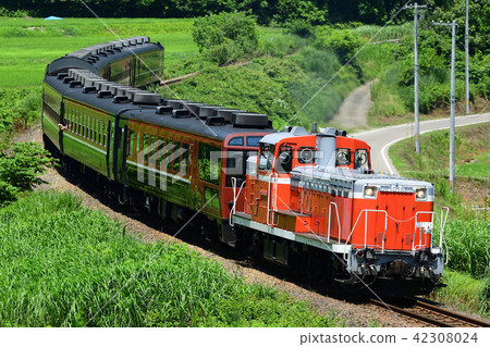 內燃機車的兔子故事 內燃機車的兔子故事 42308024