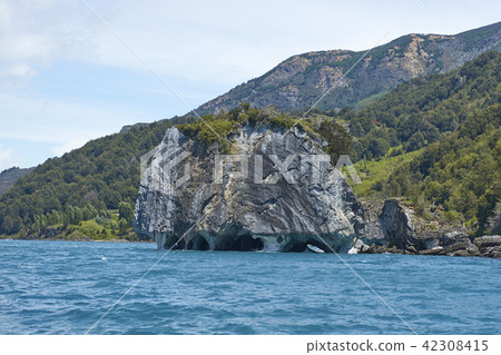Marble Caves 42308415