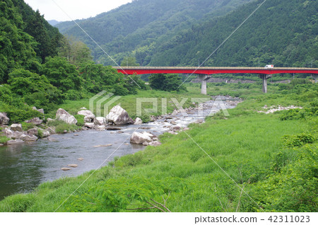 大田河和Jakki鎮的橋樑 大田河和Jakki鎮的橋樑 42311023