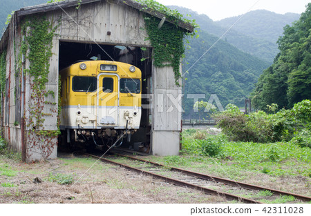 Takanori Town的廢線鐵路車輛 42311028