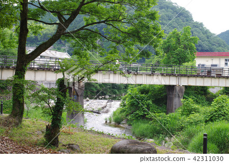 Takki鎮的Tsukigase公園和廢鐵橋 42311030