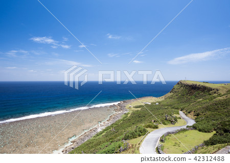 Yonaguni Island's Higashizaki 3 Yonaguni Island's Higashizaki 3 42312488