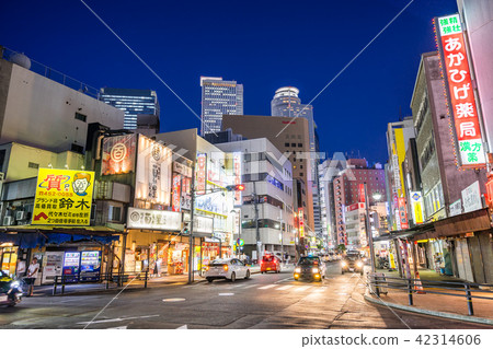名古屋站Backcountry Tsubaki神社HDR從名古屋站高層建築群從交叉口 42314606
