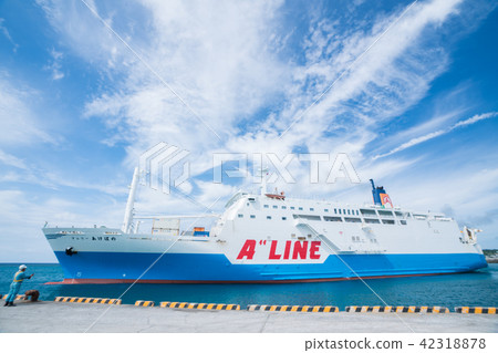 Tea flower port of Yoron Island Tea flower port of Yoron Island 42318878