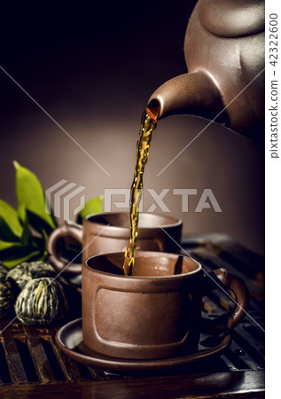 tea service of clay 42322600