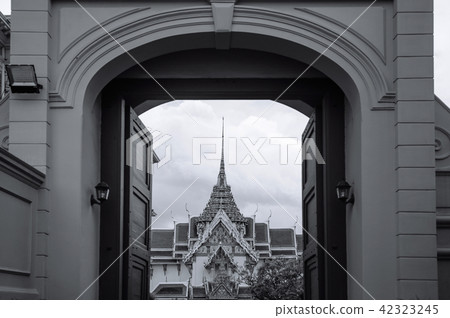 Bangkok Grand Palace Dusit Maha Prasat throne hall Bangkok Grand Palace Dusit Maha Prasat throne hall 42323245