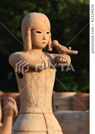 Now the Shirozuka Kofun's Haniwa (replica) 42324026