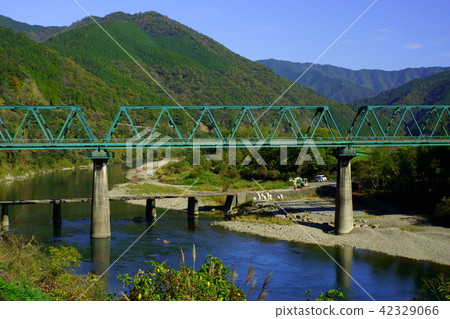 [Kochi Prefecture] the preliminary land and the settlement bridge 42329066