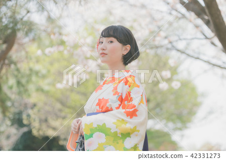 女生 女孩 女性 42331273