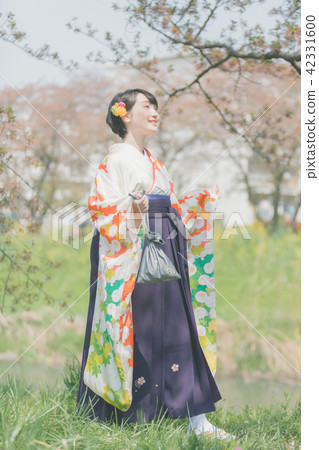 female college student, female, lady 42331600