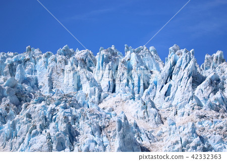 Scenery from Alaska Glacier Cruise (Glacier) 42332363