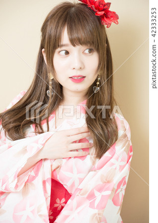 浴衣的女人 浴衣的女人 42333253