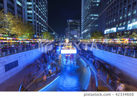 Seoul, Korea, night view Seoul, Korea, night view 42334608