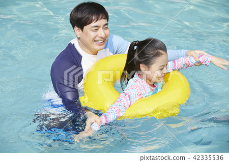 生活，家庭，爸爸，女兒，韓國人 42335536
