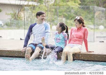 Travel, Family, Dad, Mom, Daughter, Korean Travel, Family, Dad, Mom, Daughter, Korean 42335568