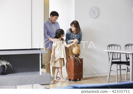 Travel, Family, Dad, Mom, Daughter, Korean 42335751
