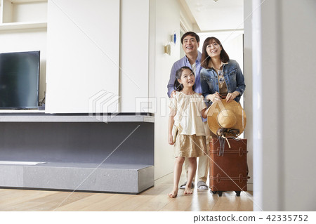 Travel, Family, Dad, Mom, Daughter, Korean 42335752