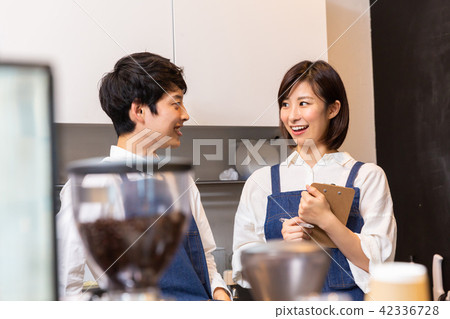 咖啡廳員工 咖啡廳員工 42336728