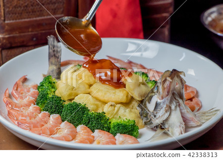 Anhui cuisine 42338313