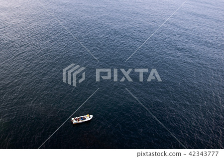 Fishing boat at Trinco Sri Lanka Fishing boat at Trinco Sri Lanka 42343777