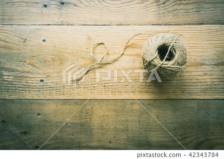 roll of hemp rope 42343784