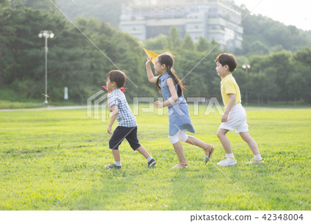 Children Children 42348004