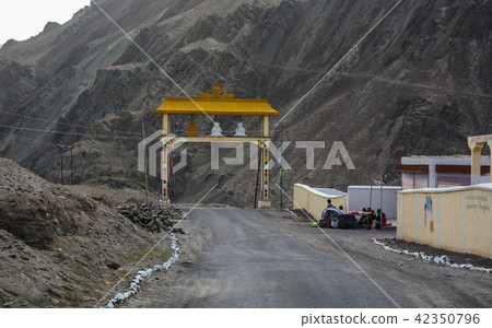 Mountain road in Ladakh, India Mountain road in Ladakh, India 42350796