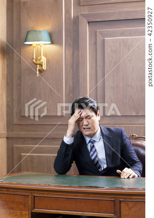 Businessman, Business, CEO, President, Representative, Office, Office, Office, Company Businessman, Business, CEO, President, Representative, Office, Office, Office, Company 42350927