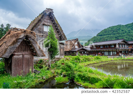 日本 白川鄉 飛驒 五箇山 合掌村 合掌聚落 Shirakawa go 白川郷 五箇山 合掌造り 42352587