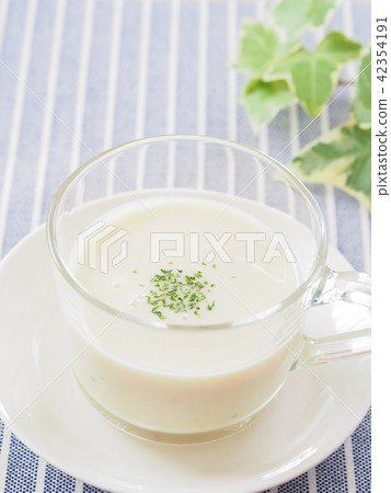 Vichyssoise 42354191