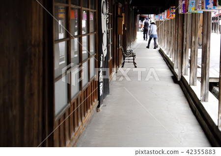 Kuroishi-shi Nakamachi Koji Street in early summer Kuroishi-shi Nakamachi Koji Street in early summer 42355883