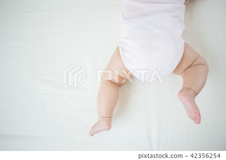 Baby's ass Baby's ass 42356254