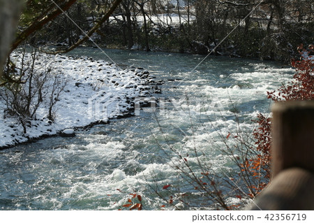 冬天的Oirase 42356719